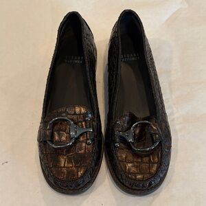 Stuart Weitzman Embossed Loafers with Buckle - Brown